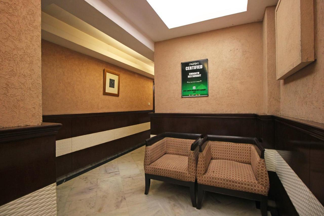 Oyo 5915 Hotel Swagath Új-Delhi Kültér fotó