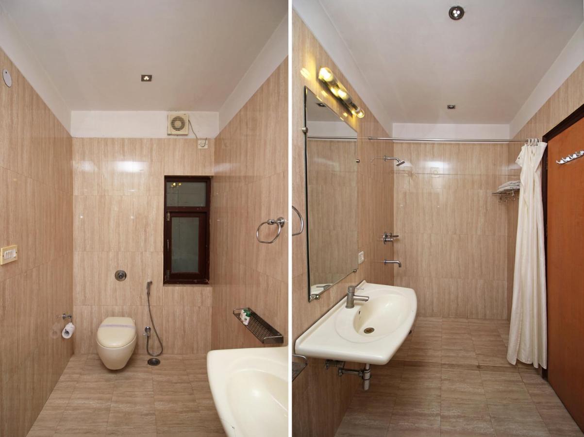 Oyo 5915 Hotel Swagath Új-Delhi Kültér fotó